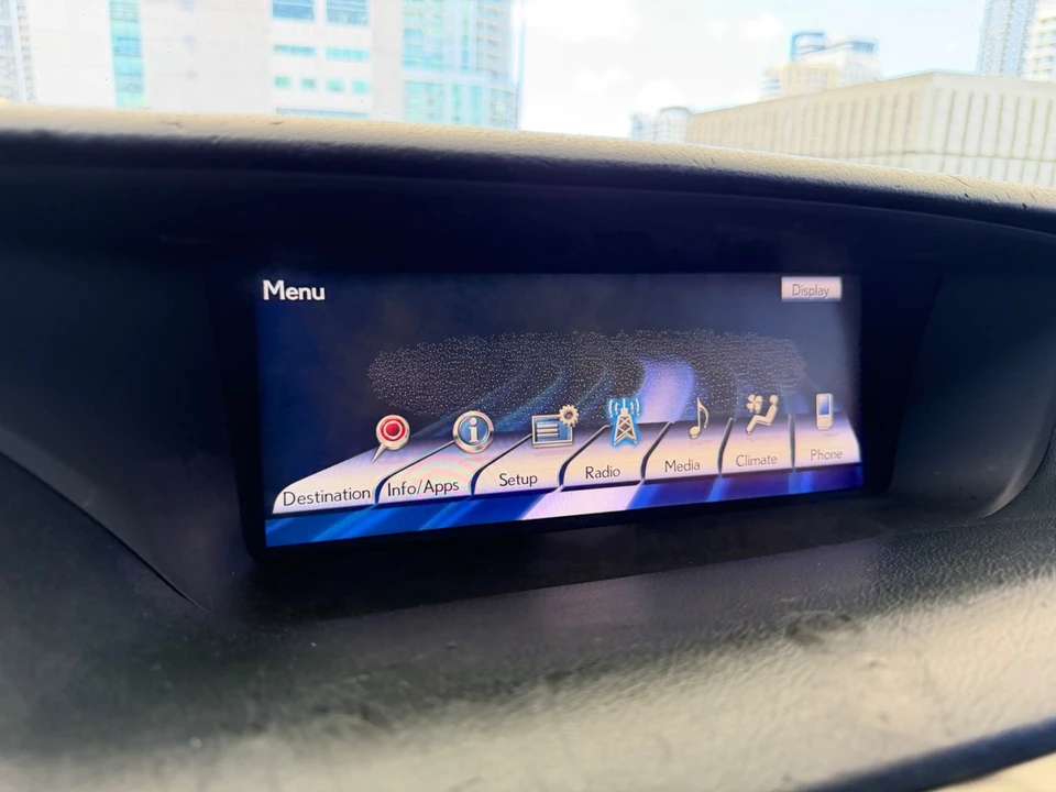 2014 Lexus GS 4th Gen - Image 27 of 31