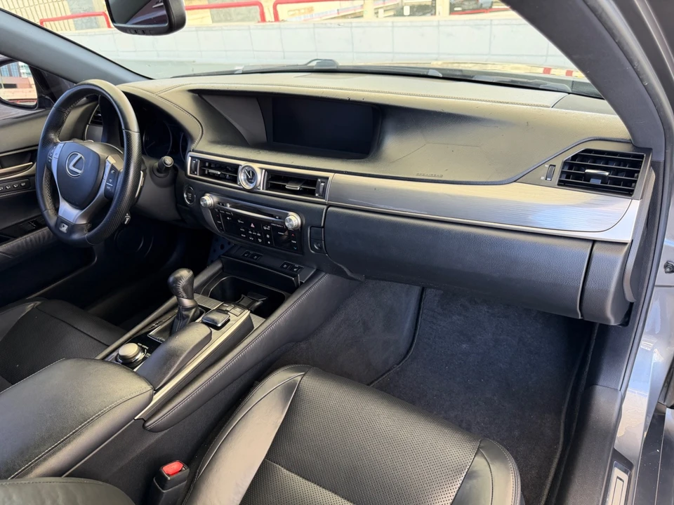 2014 Lexus GS 4th Gen - Image 21 of 21