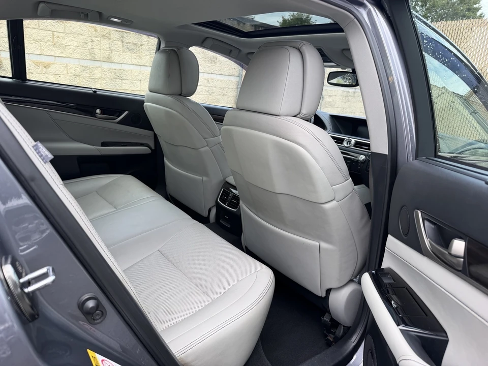 2014 Lexus GS 4th Gen - Image 13 of 20