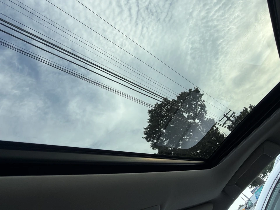 2014 Lexus GS 4th Gen - Image 9 of 20