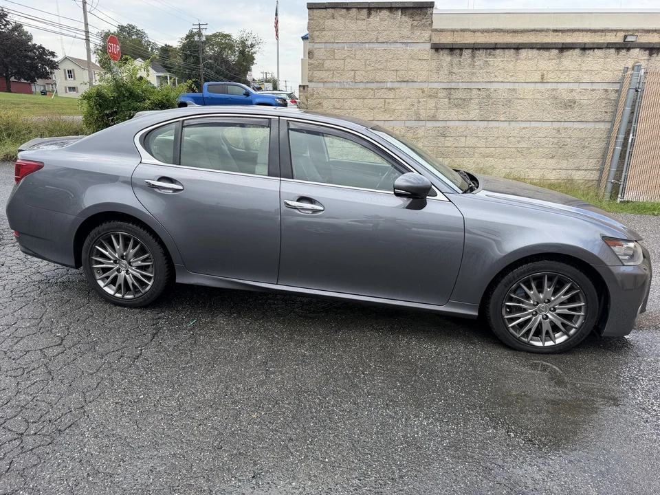 2014 Lexus GS 4th Gen - Image 3 of 20