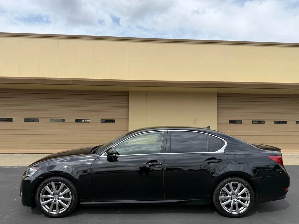 2014 Lexus GS 4th Gen - Image 4 of 19