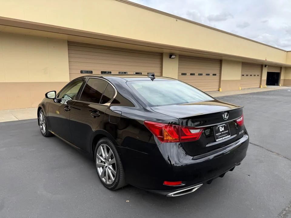 2014 Lexus GS 4th Gen - Image 5 of 19