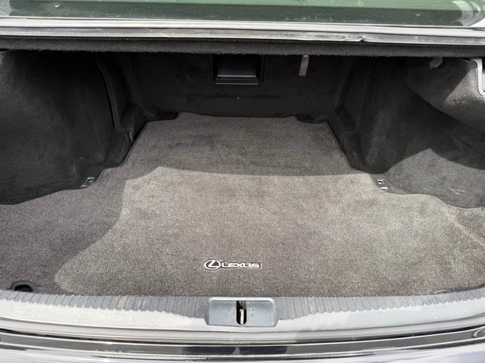 2014 Lexus GS 4th Gen - Image 18 of 19