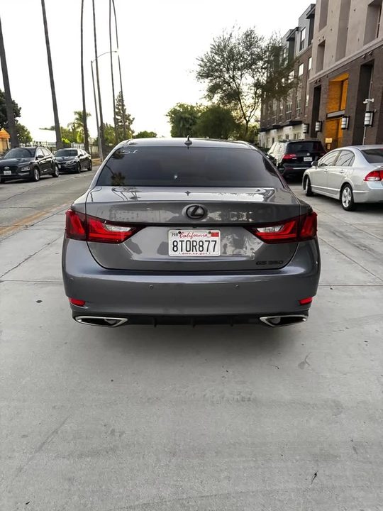 2014 Lexus GS 4th Gen - Image 5 of 11