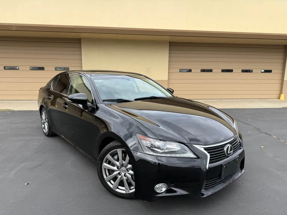 2014 Lexus GS 4th Gen - Image 19 of 19