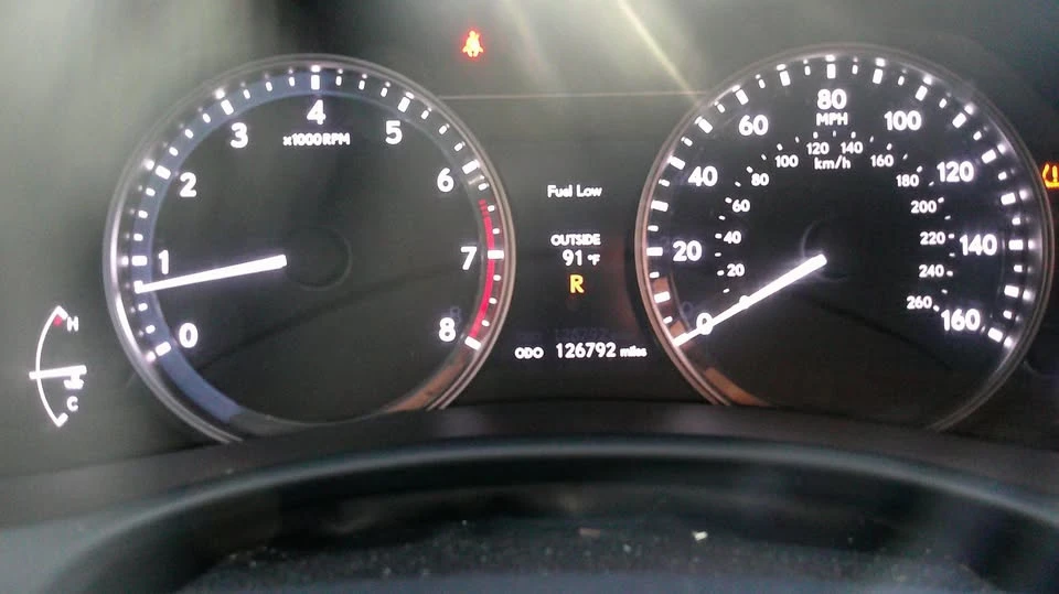2014 Lexus GS 4th Gen - Image 10 of 18
