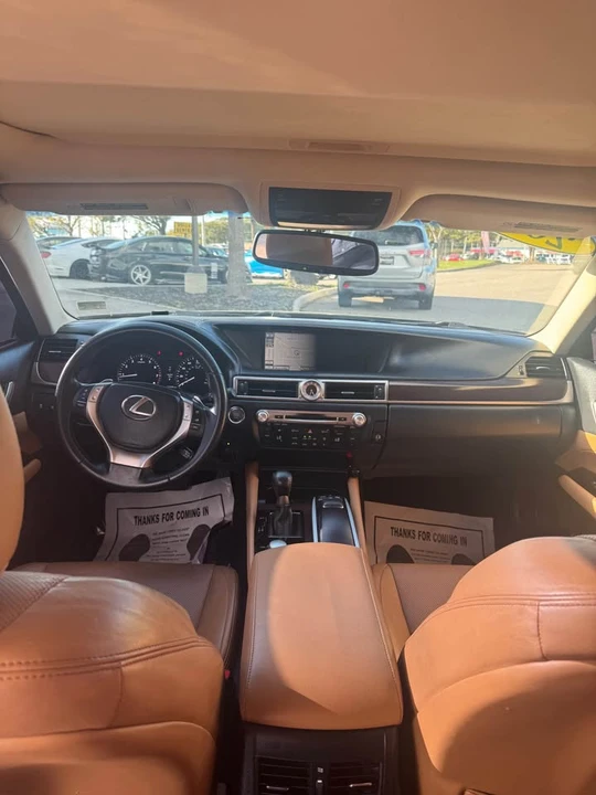 2014 Lexus GS 4th Gen - Image 8 of 19