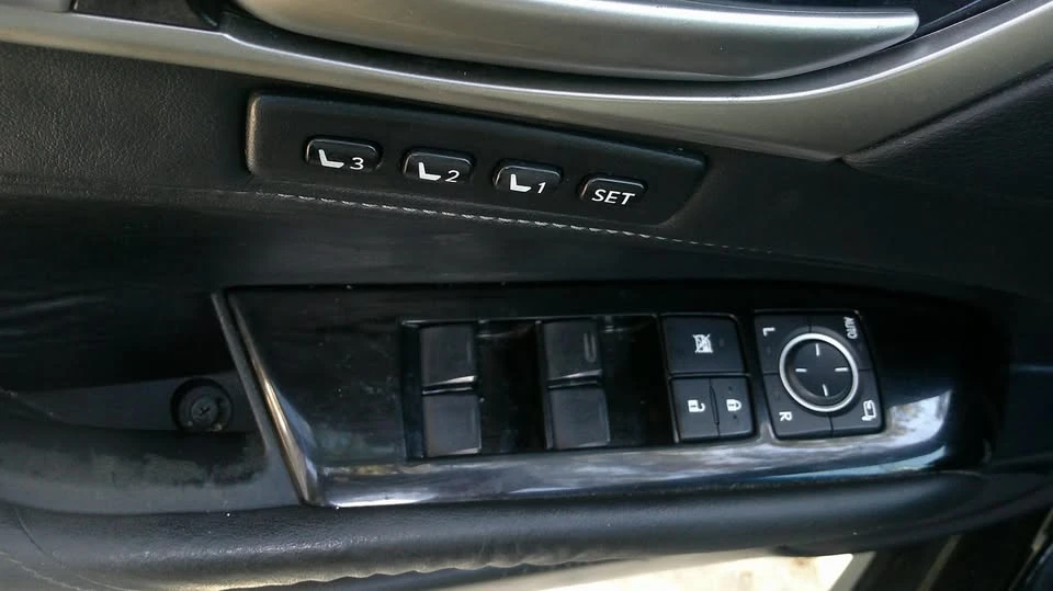 2014 Lexus GS 4th Gen - Image 8 of 18