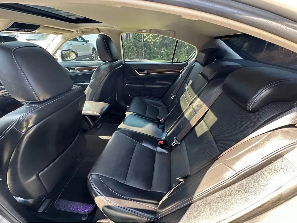 2014 Lexus GS 4th Gen - Image 13 of 20