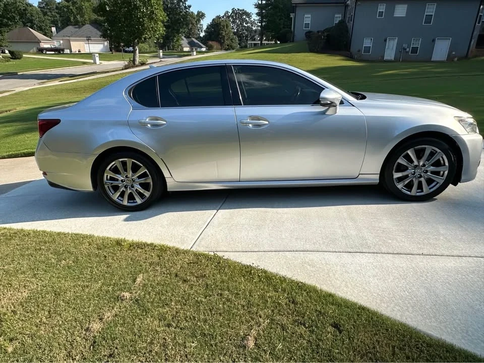 2014 Lexus GS 4th Gen - Image 3 of 20