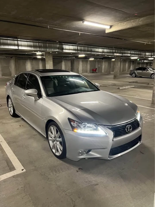 2014 Lexus GS 4th Gen - Image 17 of 20