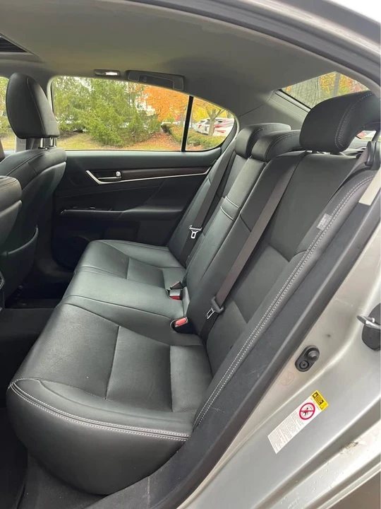 2014 Lexus GS 4th Gen - Image 13 of 18