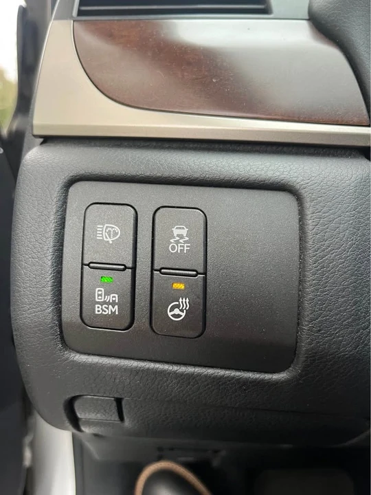 2014 Lexus GS 4th Gen - Image 15 of 18