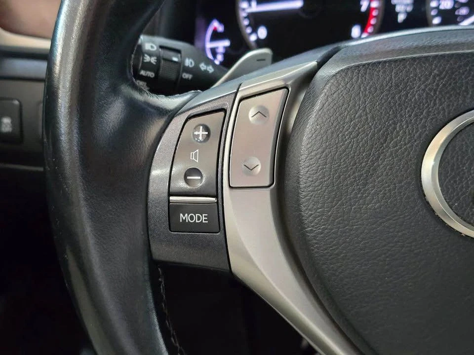 2014 Lexus GS 4th Gen - Image 14 of 20