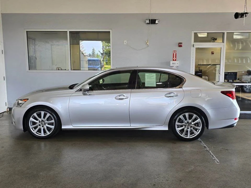 2014 Lexus GS 4th Gen - Image 5 of 20