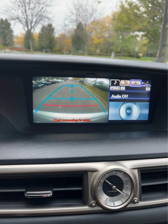2014 Lexus GS 4th Gen - Image 17 of 18