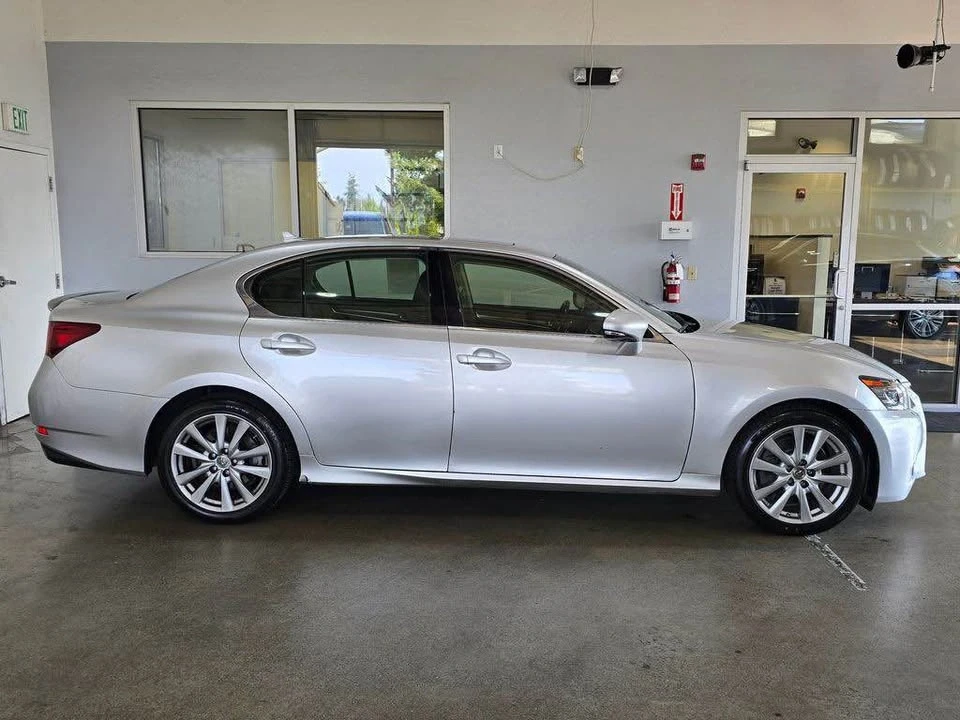 2014 Lexus GS 4th Gen - Image 4 of 20