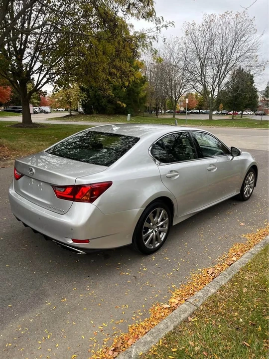 2014 Lexus GS 4th Gen - Image 7 of 18