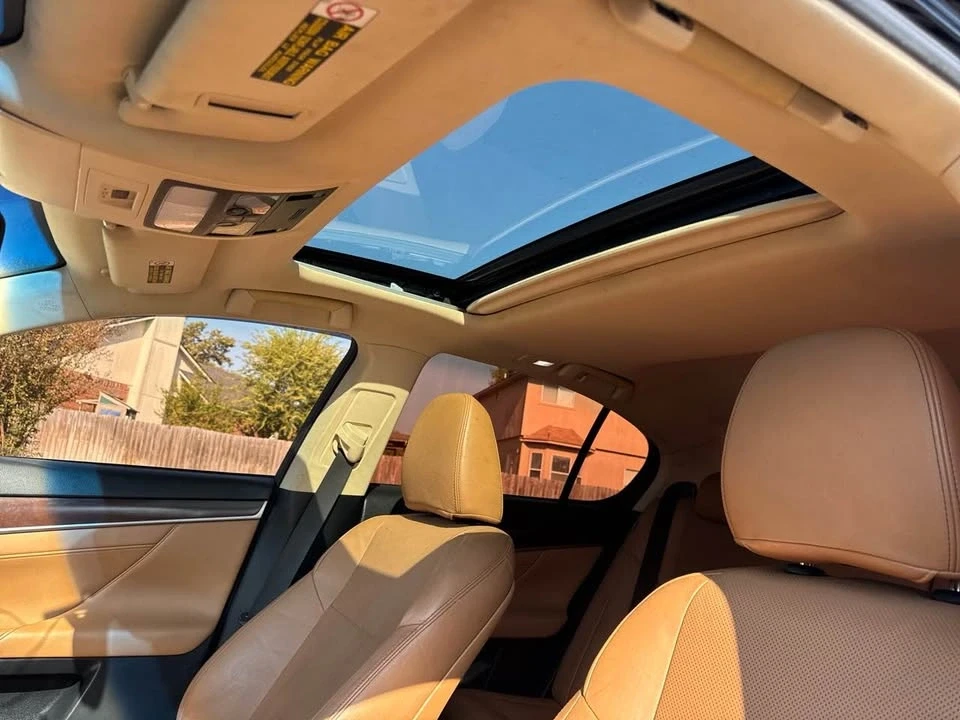 2014 Lexus GS 4th Gen - Image 6 of 16