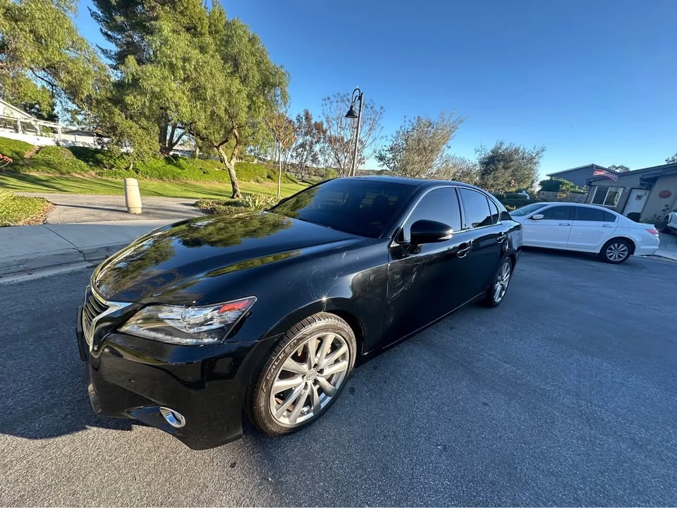 2014 Lexus GS 4th Gen - Image 11 of 19