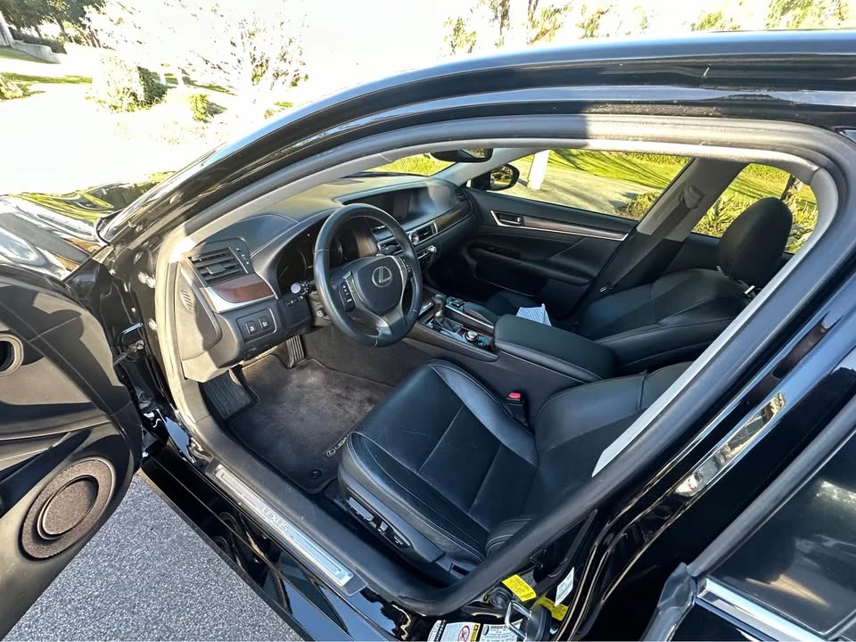 2014 Lexus GS 4th Gen - Image 8 of 19