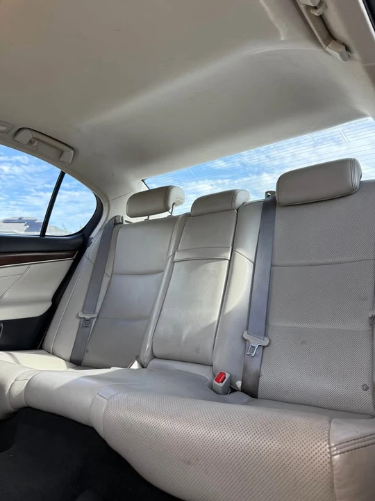 2014 Lexus GS 4th Gen - Image 6 of 10