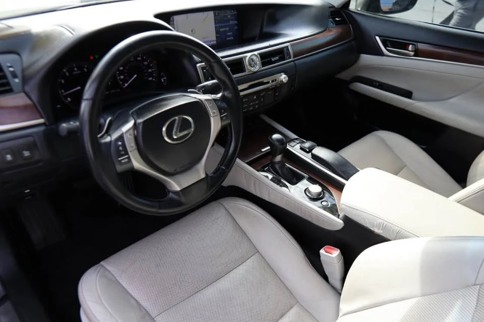 2014 Lexus GS 4th Gen - Image 7 of 8