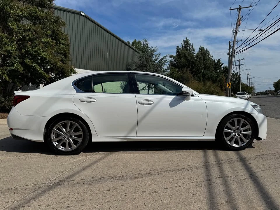 2014 Lexus GS 4th Gen - Image 3 of 15
