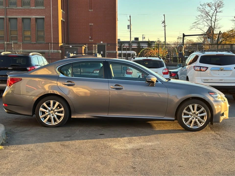2014 Lexus GS 4th Gen - Image 3 of 15