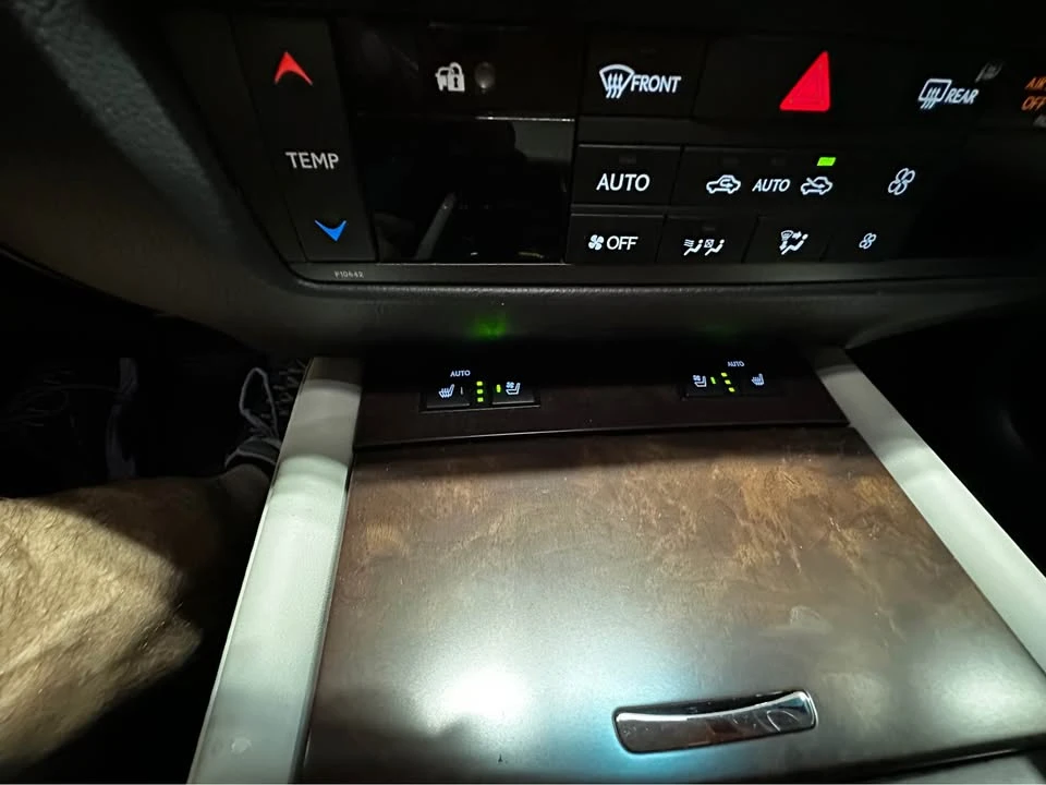 2014 Lexus GS 4th Gen - Image 15 of 15