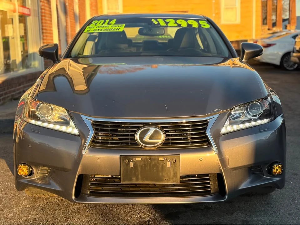 2014 Lexus GS 4th Gen - Image 2 of 15