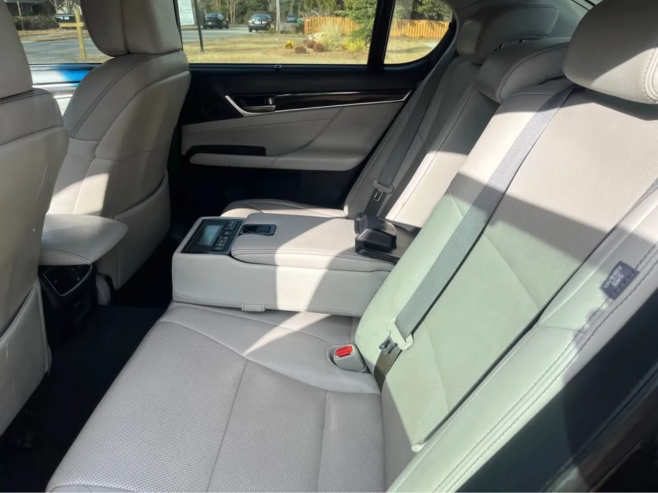2014 Lexus GS 4th Gen - Image 8 of 10