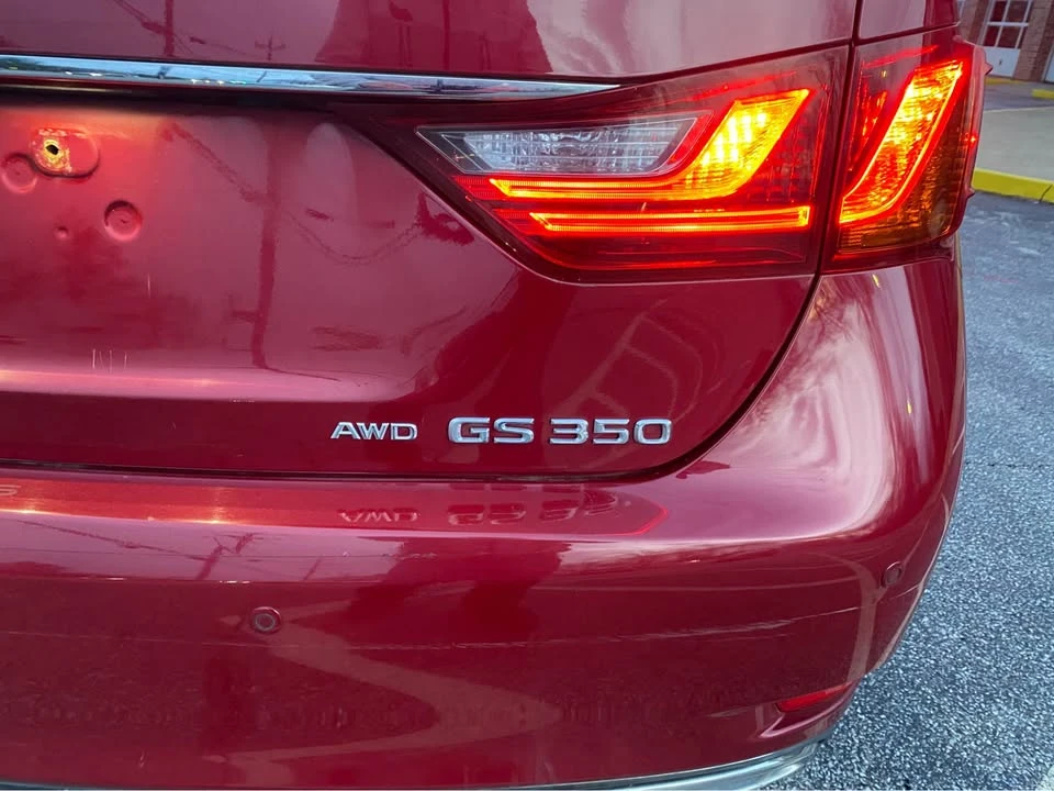 2014 Lexus GS 4th Gen - Image 18 of 20