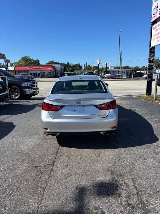 2014 Lexus GS 4th Gen - Image 3 of 8