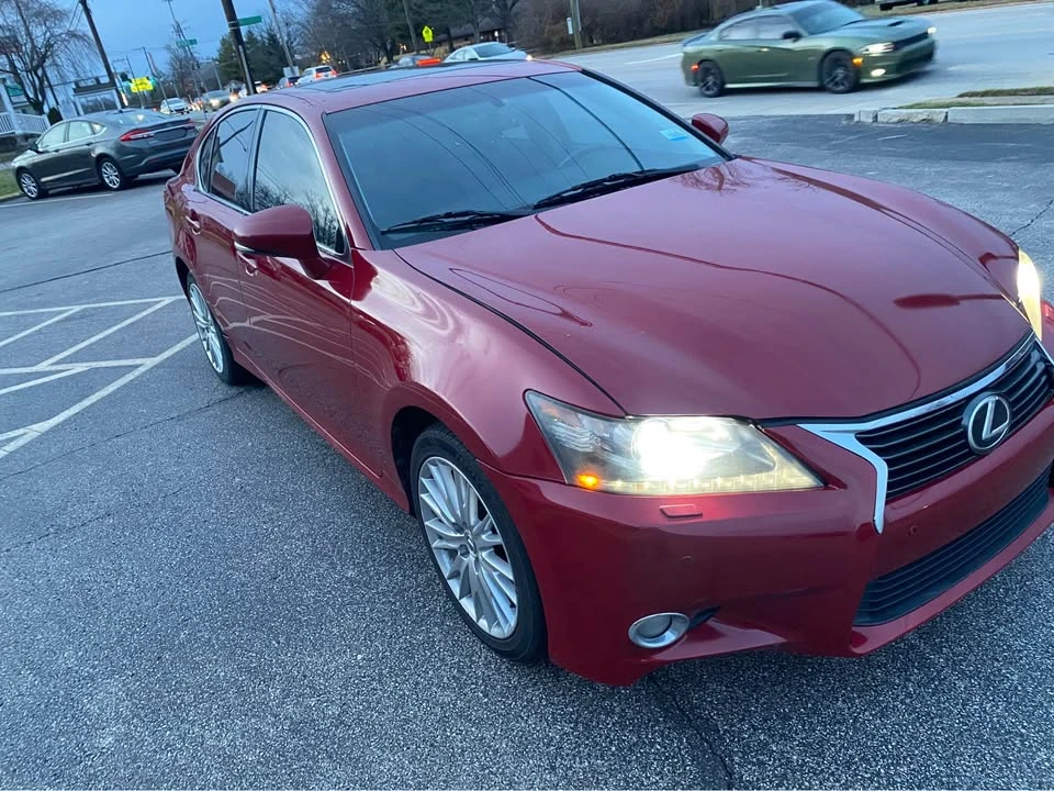 2014 Lexus GS 4th Gen - Image 15 of 20