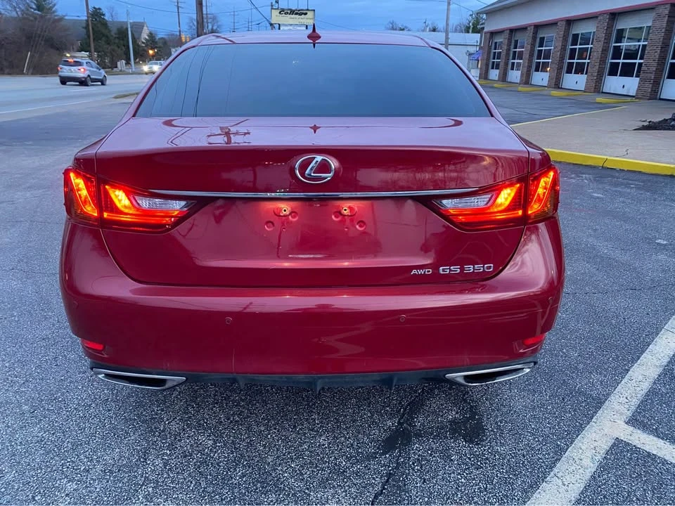 2014 Lexus GS 4th Gen - Image 17 of 20
