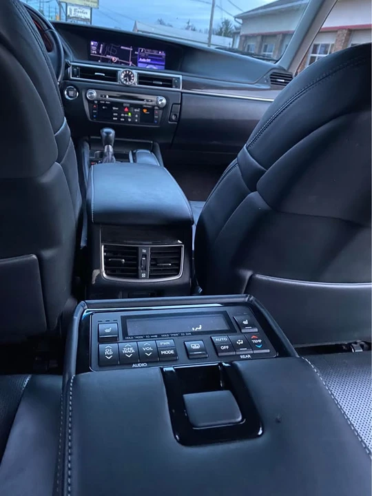 2014 Lexus GS 4th Gen - Image 7 of 20