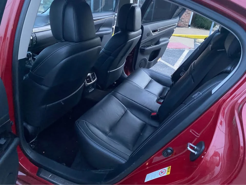 2014 Lexus GS 4th Gen - Image 9 of 20