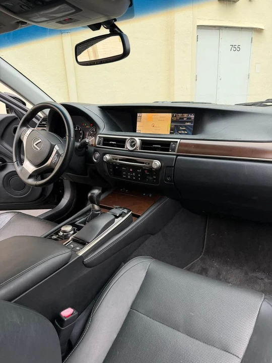 2014 Lexus GS 4th Gen - Image 9 of 9