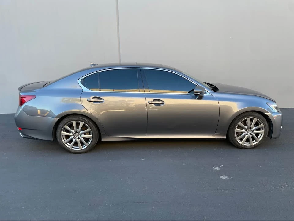 2014 Lexus GS 4th Gen - Image 5 of 9