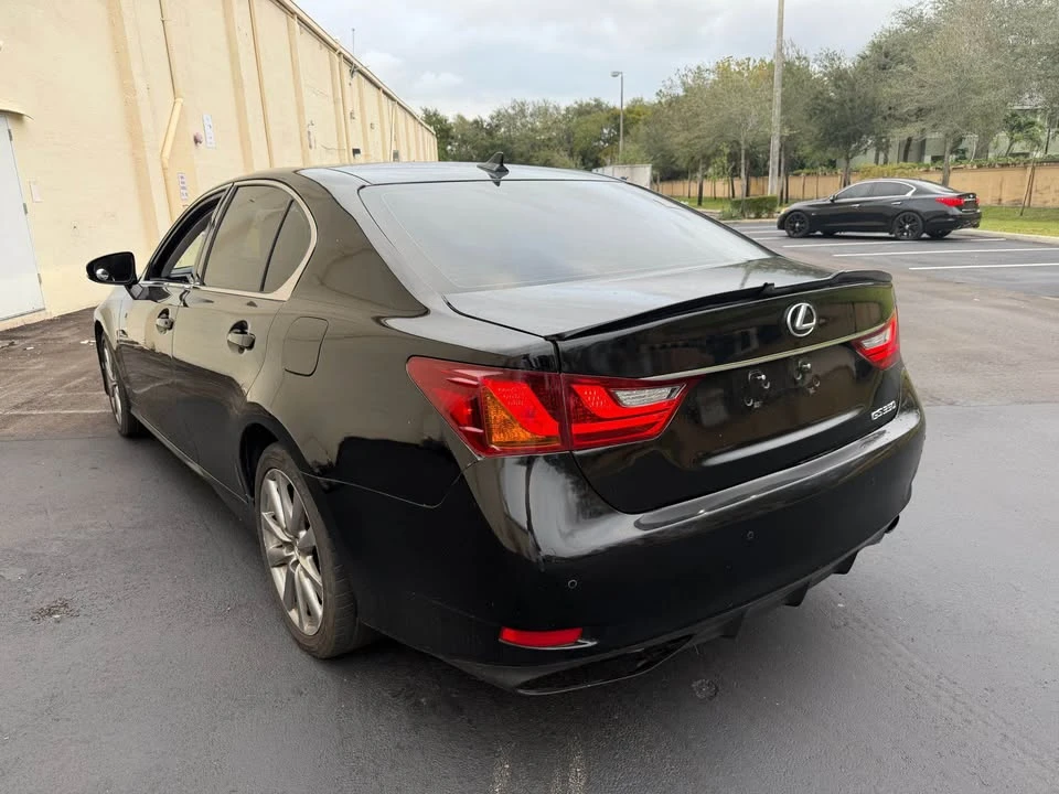 2014 Lexus GS 4th Gen - Image 4 of 8