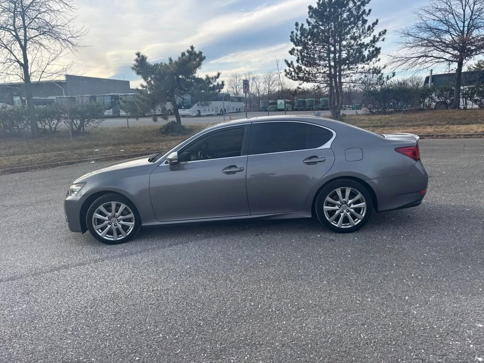 2014 Lexus GS 4th Gen - Image 2 of 10