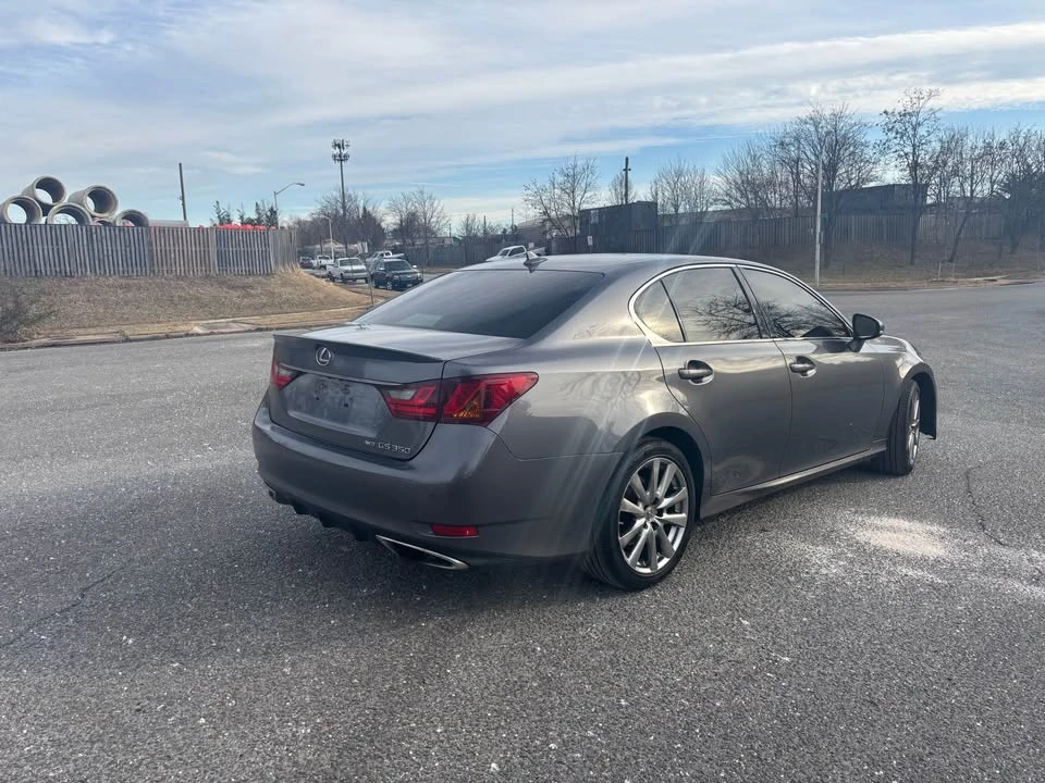 2014 Lexus GS 4th Gen - Image 9 of 10