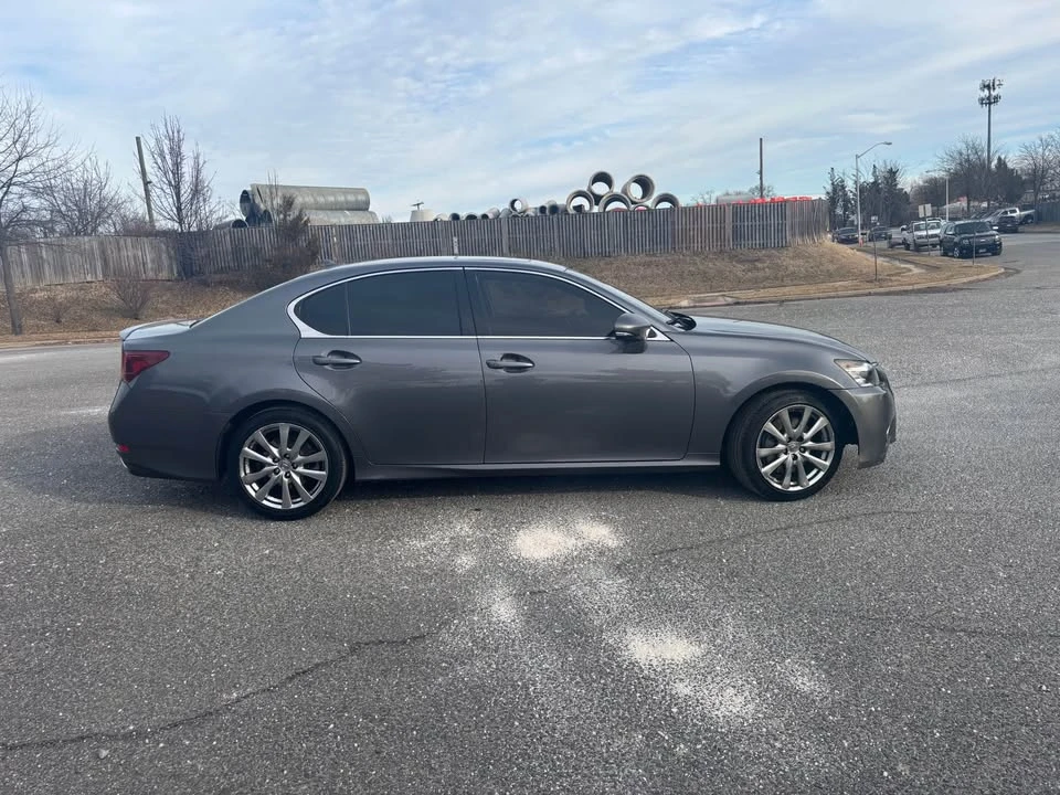 2014 Lexus GS 4th Gen - Image 8 of 10