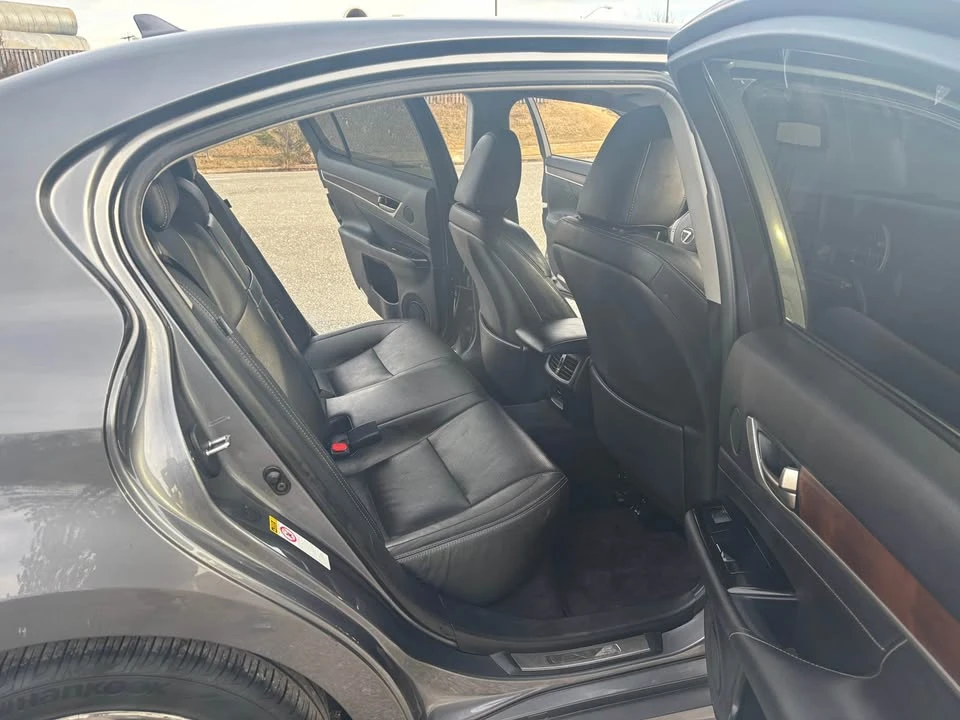 2014 Lexus GS 4th Gen - Image 4 of 10