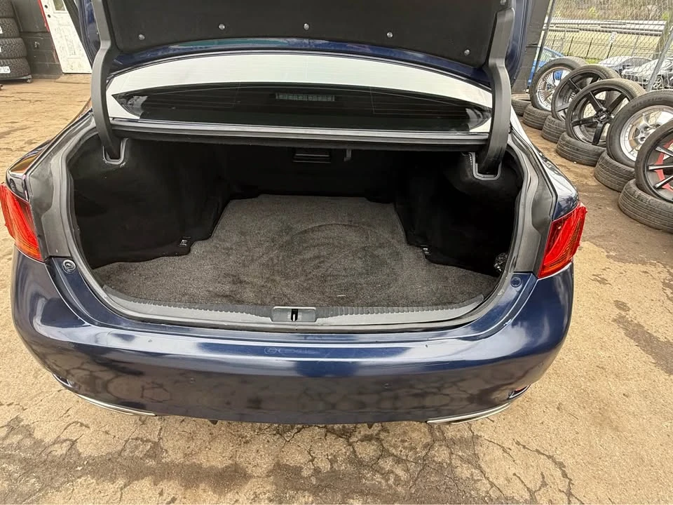 2014 Lexus GS 4th Gen - Image 9 of 11