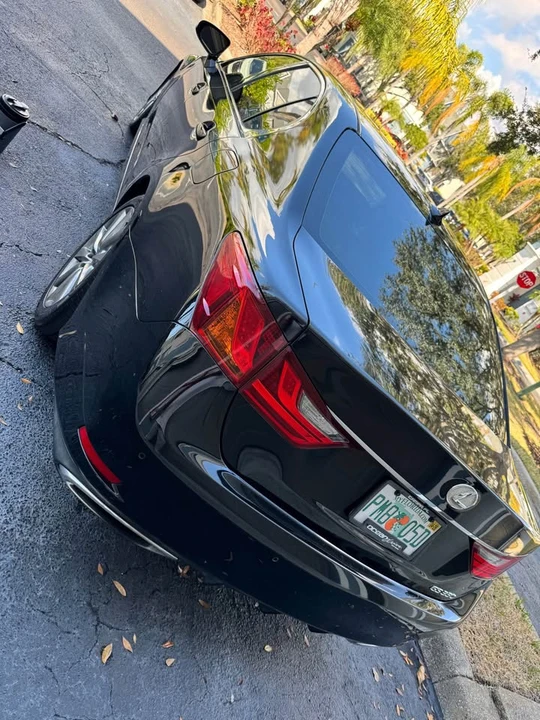 2014 Lexus GS 4th Gen - Image 13 of 18
