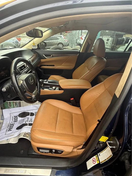 2014 Lexus GS 4th Gen - Image 6 of 11