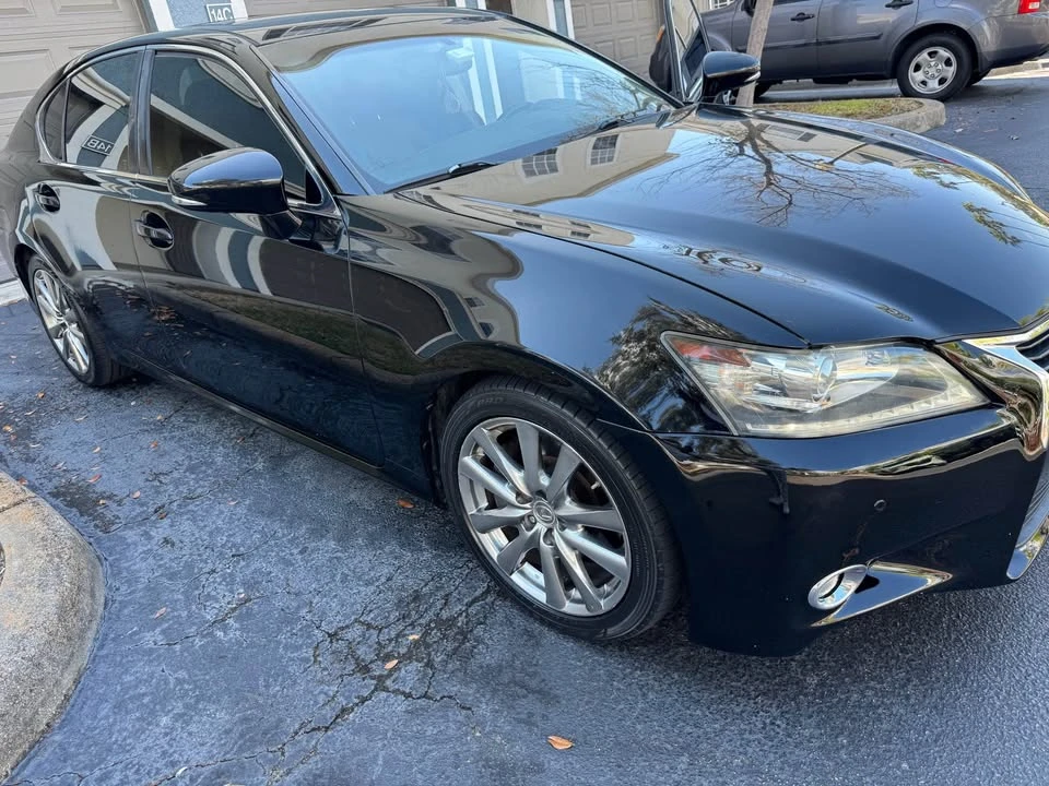 2014 Lexus GS 4th Gen - Image 9 of 18